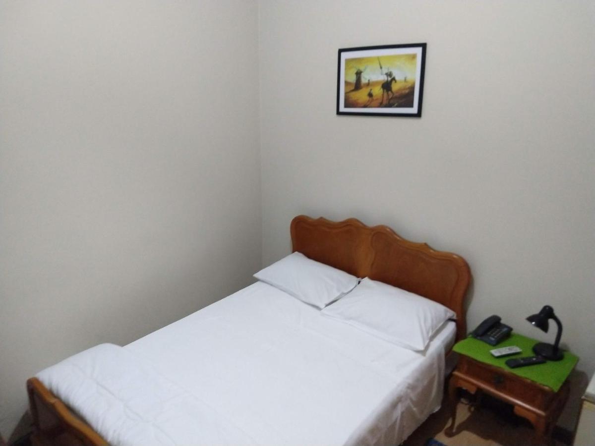 Hotel Cervantes Curitiba Luaran gambar